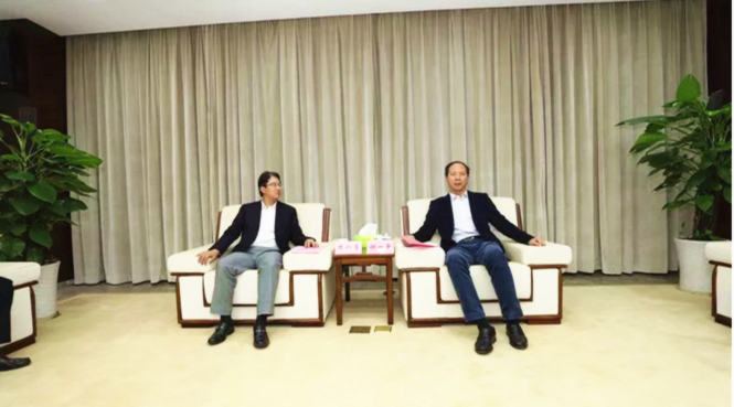 九江市委副書記、市長(zhǎng)謝一平接見(jiàn)生益科技總經(jīng)理陳仁喜（圖1）.png